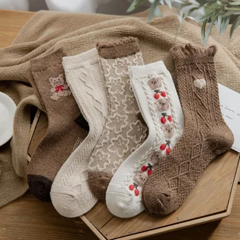 Дамски чорапи Зимните Модни Ежедневни Плюс Кадифе Дебели Цилиндрични Чорапи Дишащи и Топъл Кашмир Чорапи За момичета 1