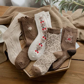 Дамски чорапи Зимните Модни Ежедневни Плюс Кадифе Дебели Цилиндрични Чорапи Дишащи и Топъл Кашмир Чорапи За момичета 2